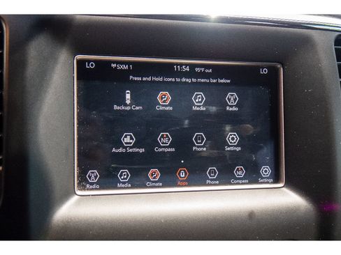 Used 2018 Jeep Grand Cherokee Laredo AWD/4WD image 25