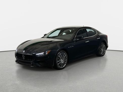 Used 2022 Maserati Ghibli Modena Q4 AWD/4WD image 13