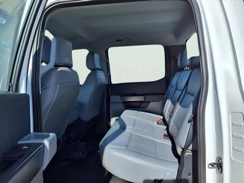 Used 2021 Ford F150 XL w/ Trailer Tow Package image 8