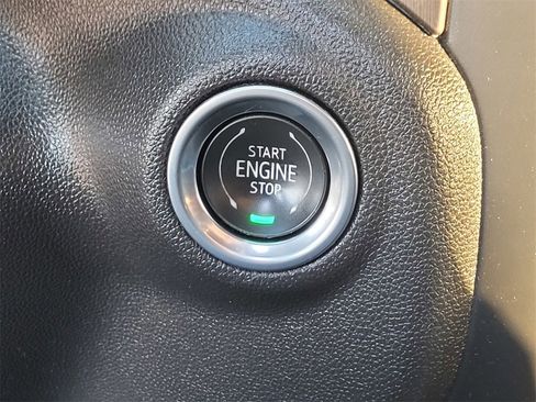 Used 2020 GMC Sierra 1500 AT4 w/ AT4 Premium Package image 26