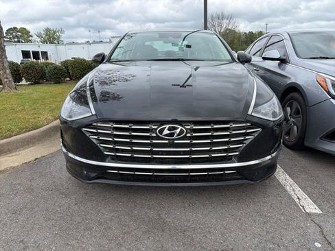 Used 2021 Hyundai Sonata Limited image 2