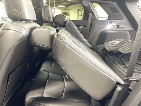 Used 2021 Cadillac XT5 Premium Luxury image 24