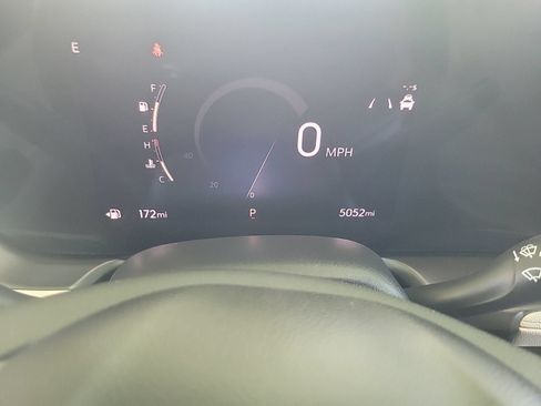 Used 2024 Buick Encore GX Avenir w/ Avenir Technology Package FWD image 24