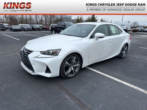 Used 2017 Lexus IS 300 300 image 1
