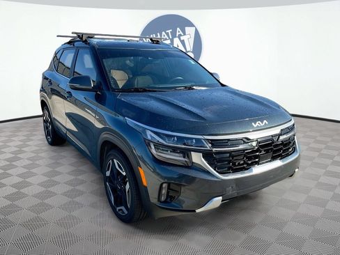 Used 2024 Kia Seltos SX AWD/4WD image 3