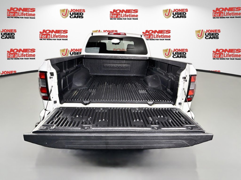 Certified 2023 Nissan Frontier SV w/ Tow Package AWD/4WD image 16