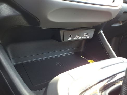 Used 2025 Subaru Crosstrek 2.5i Sport image 30