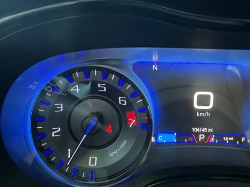 Used 2019 Chrysler 300 S RWD image 14