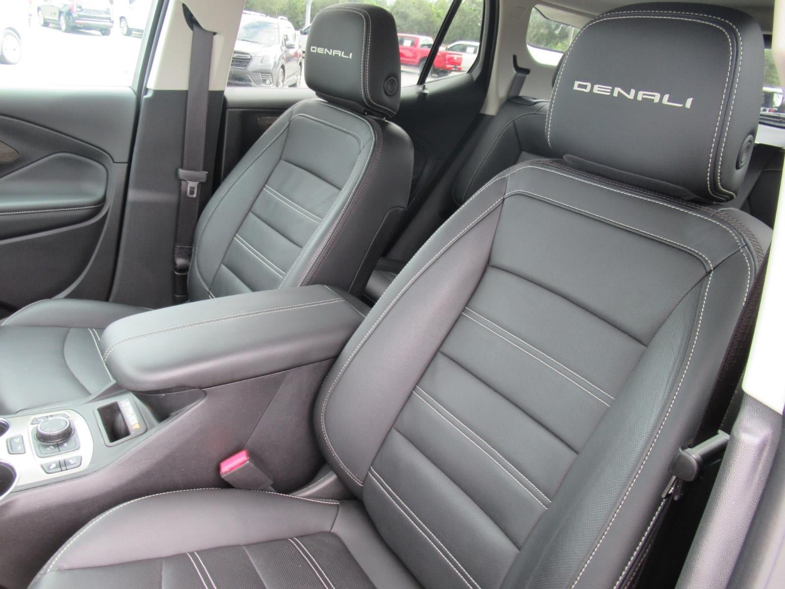 Used 2024 GMC Terrain Denali w/ Denali Premium Package AWD/4WD image 20