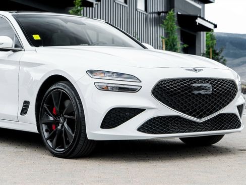 Used 2023 Genesis G70 3.3T w/ Sport Prestige Package AWD/4WD image 9