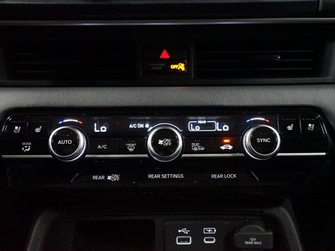 Used 2023 Honda Pilot Elite image 22