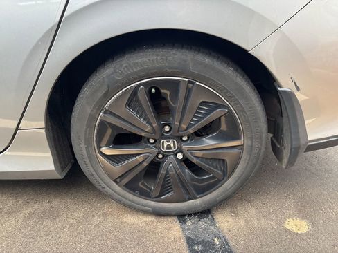 Used 2018 Honda Civic EX image 15