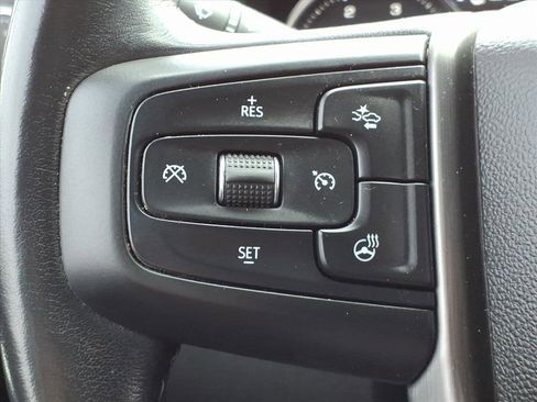 Used 2022 GMC Sierra 3500 Denali w/ Denali Black Diamond Edition image 19