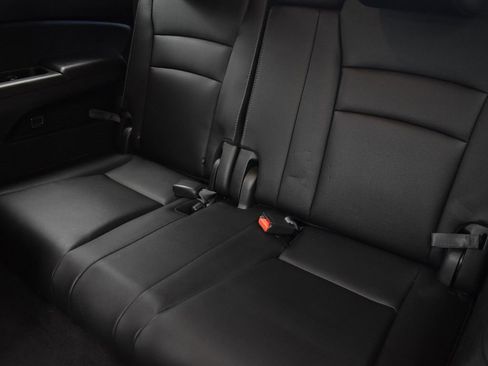 Used 2022 Honda Pilot Touring image 19