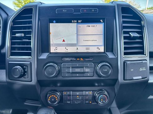 Used 2019 Ford F150 XLT w/ Equipment Group 302A Luxury AWD/4WD image 12