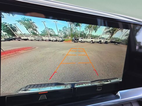 Used 2026 GMC Sierra 2500 SLE AWD/4WD image 19