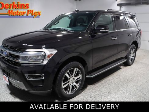 Used 2023 Ford Expedition Limited image 1