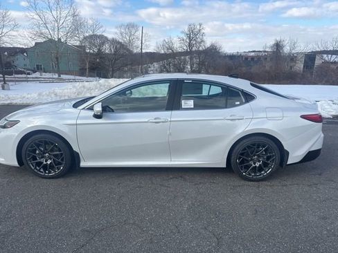 New 2026 Toyota Camry XLE image 4