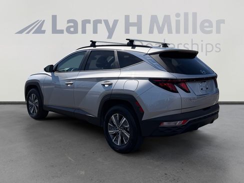 Used 2024 Hyundai Tucson Blue AWD/4WD image 3
