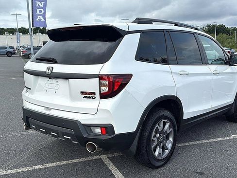 Used 2023 Honda Passport TrailSport image 6