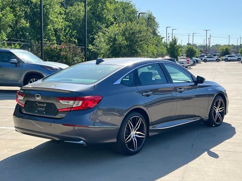 Used 2022 Honda Accord Touring image 12
