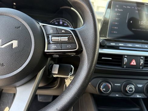 Used 2024 Kia Forte LXS image 17