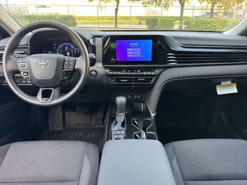 Used 2026 Toyota Camry LE w/ Convenience Package FWD image 17