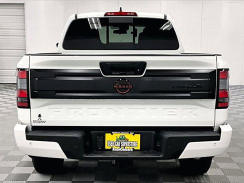 New 2025 Nissan Frontier PRO-4X w/ Pro Convenience Package image 4