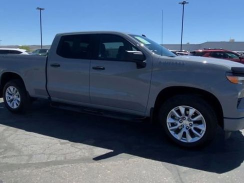 Used 2025 Chevrolet Silverado 1500 Custom AWD/4WD image 2