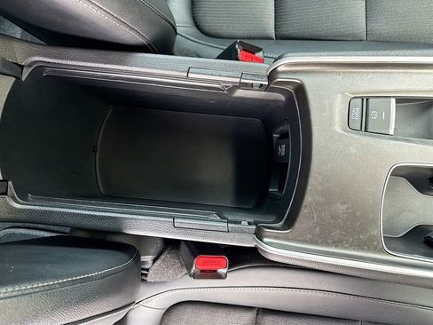 Used 2022 Honda Accord Sport image 23