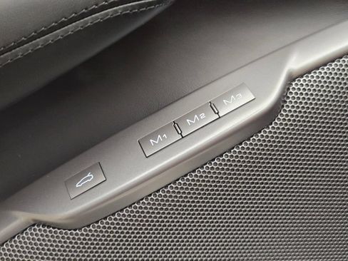 Used 2023 Ferrari Portofino M RWD image 34