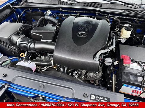 Used 2017 Toyota Tacoma TRD Off-Road RWD image 28