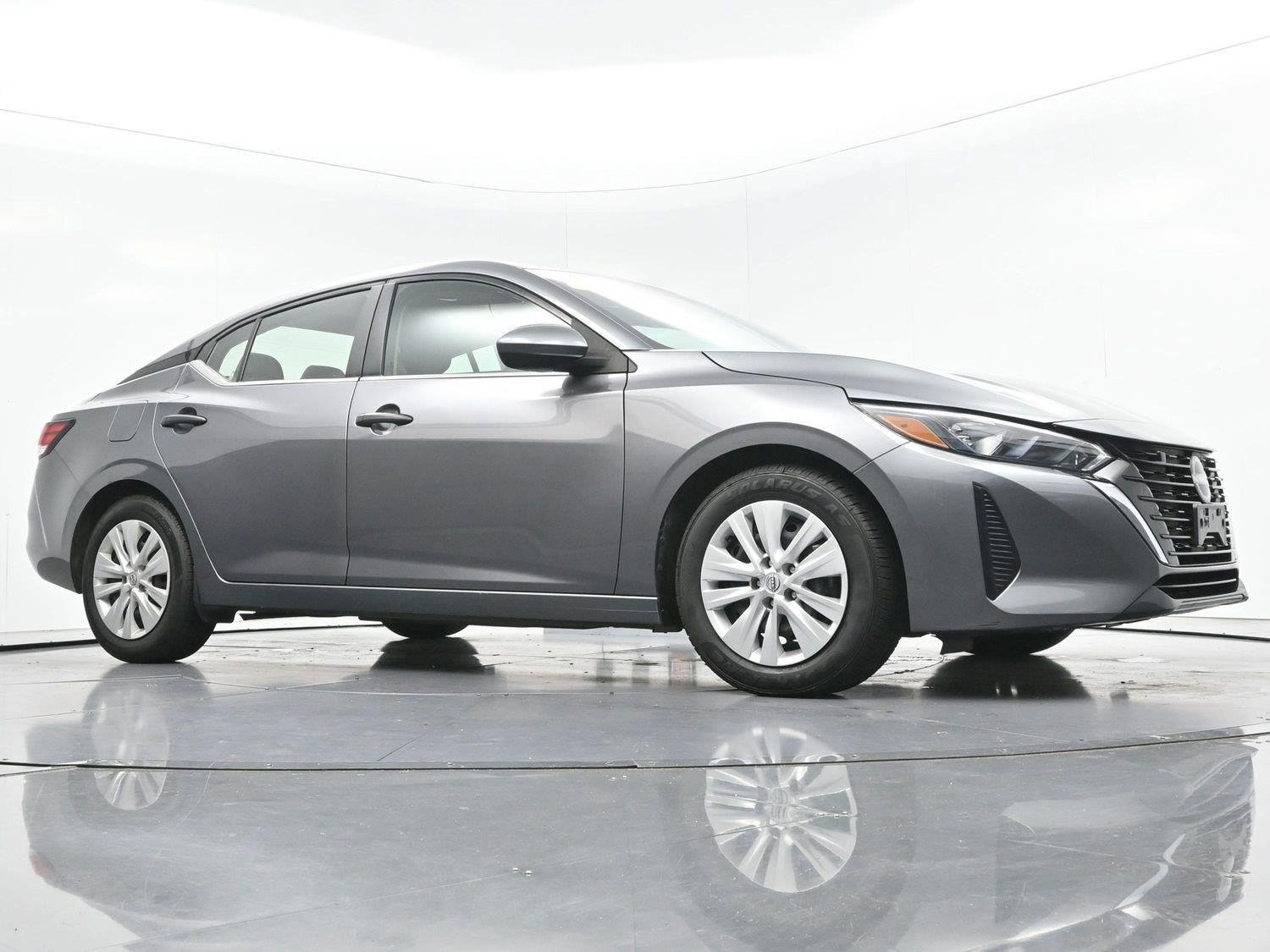 Used 2024 Nissan Sentra S FWD image 41