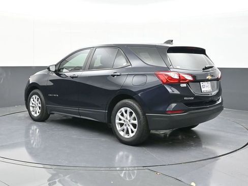 Used 2021 Chevrolet Equinox LS image 9