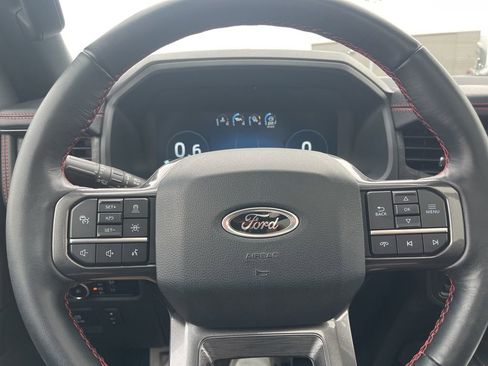 Used 2023 Ford Expedition Max Limited image 18