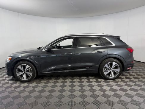 Used 2024 Audi Q8 e-tron Premium Plus w/ Premium Plus Package AWD/4WD image 9