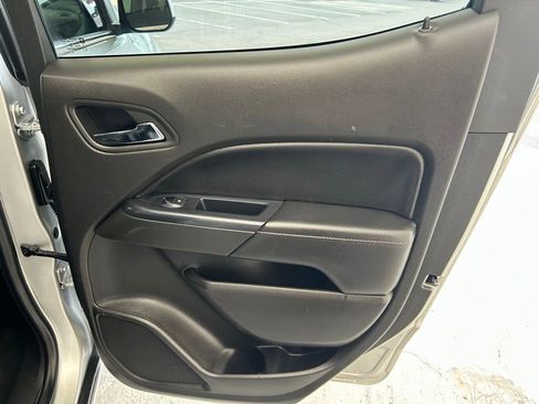 Used 2015 GMC Canyon SLE w/ SLE Convenience Package image 16