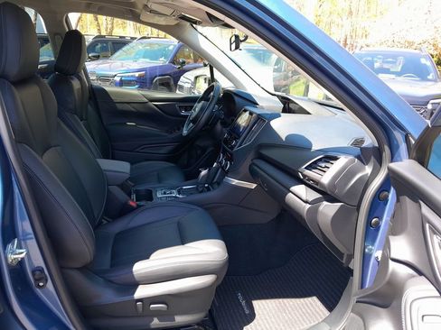 Used 2023 Subaru Forester Touring AWD/4WD image 39