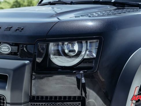 Used 2020 Land Rover Defender 110 X AWD/4WD image 36
