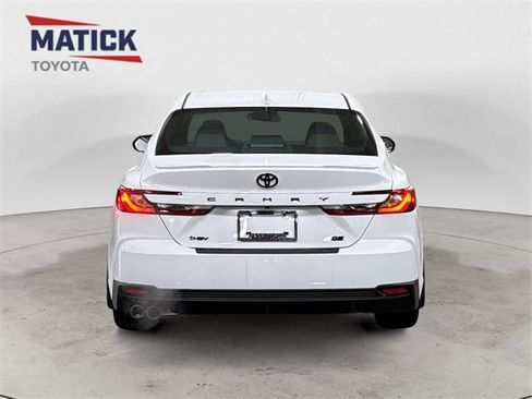 New 2026 Toyota Camry SE image 6