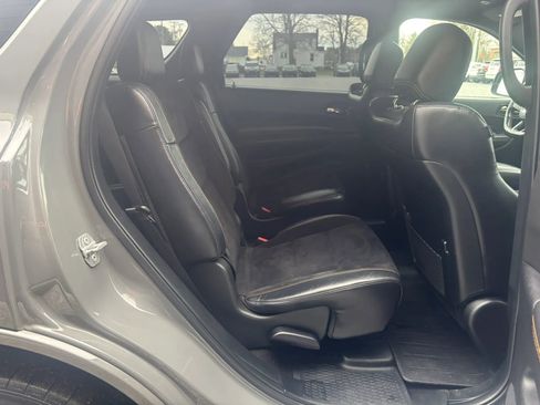 Used 2022 Dodge Durango R/T w/ Quick Order Package 22F image 16