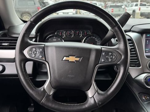 Used 2016 Chevrolet Suburban LT w/ Luxury Package image 13