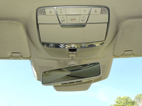 Used 2018 Mercedes-Benz S 450 Sedan image 33