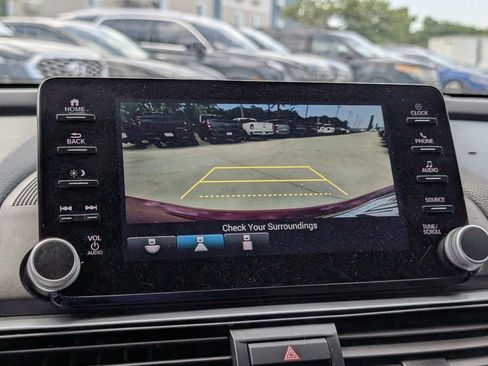 Used 2021 Honda Accord Sport image 28