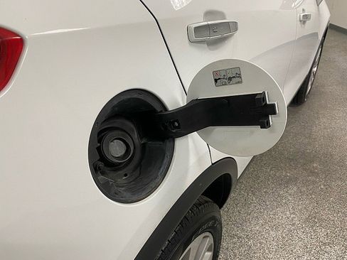 Used 2019 Buick Encore Preferred image 28