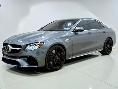 Used 2018 Mercedes-Benz E 63 AMG S image 4