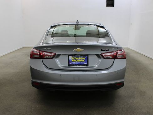 Used 2024 Chevrolet Malibu LT FWD image 4