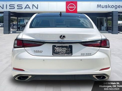 Used 2022 Lexus ES 350 w/ Premium Package FWD image 6
