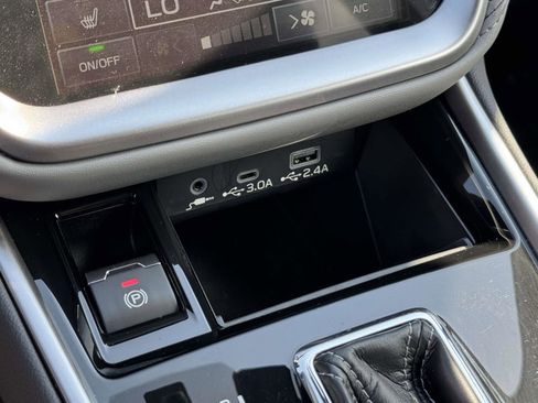 Used 2018 Subaru Forester 2.5i Touring w/ Popular Package #2 AWD/4WD image 17