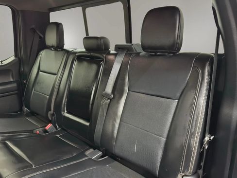 Used 2019 Ford F250 Lariat w/ Lariat Value Package AWD/4WD image 12